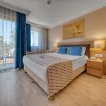 Hotel Numa Club Side